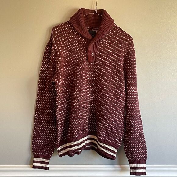American Eagle outfitters Mens long sleeve Sweater burgundy size MT Medium Tall